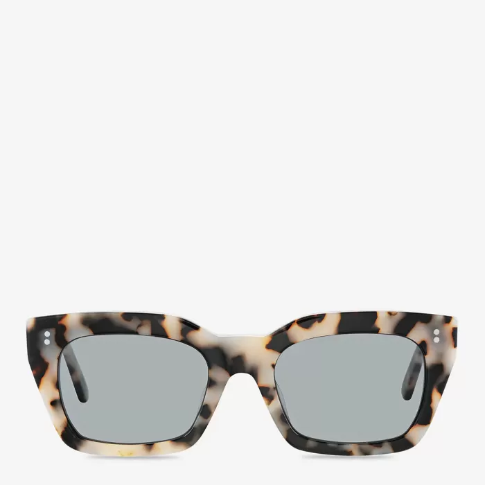 Clearance Status Anxiety Antagonist - White Tort