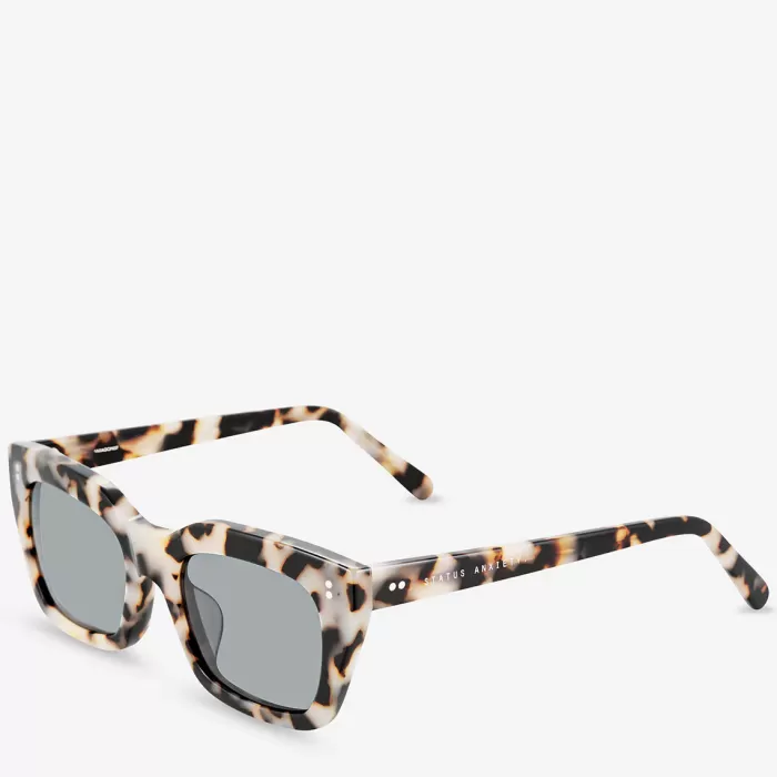 Clearance Status Anxiety Antagonist - White Tort