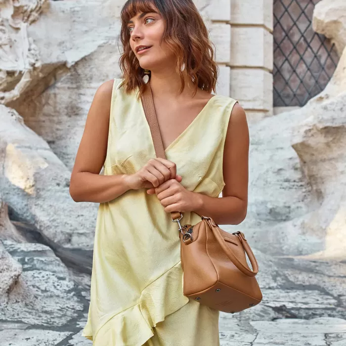 mini_mountains__tan_4-1.webp Online Status Anxiety Mini Mountains - Tan